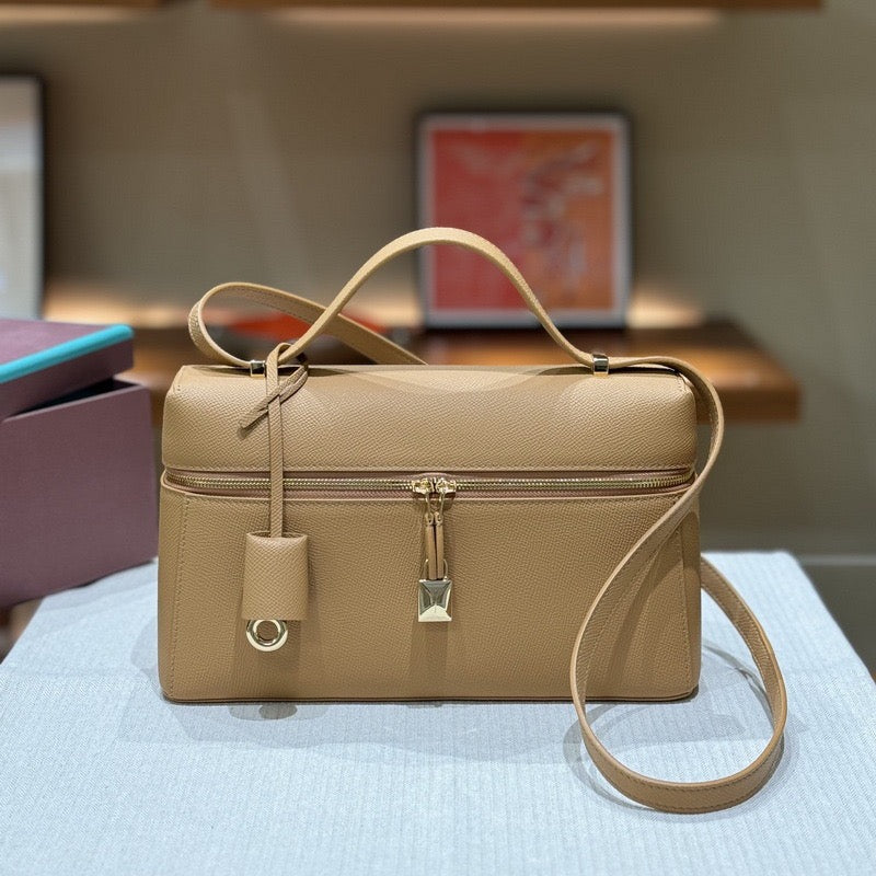 LOUI BISCUIT SLING 27 TEXTURED LEATHER