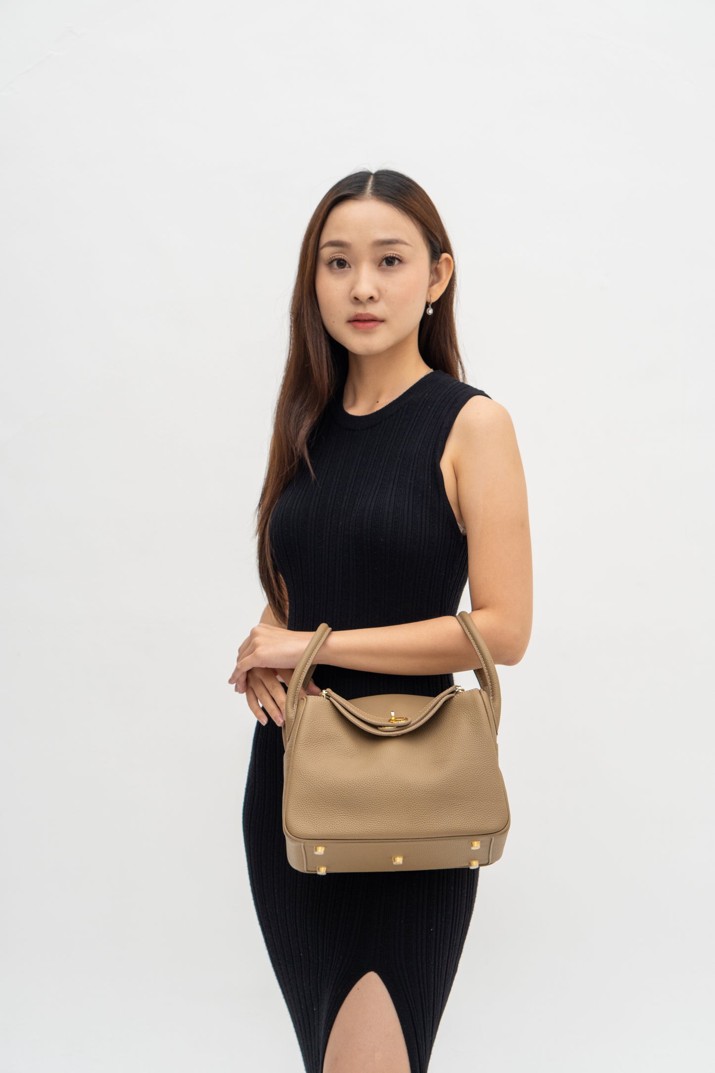 BINNY SAND 26