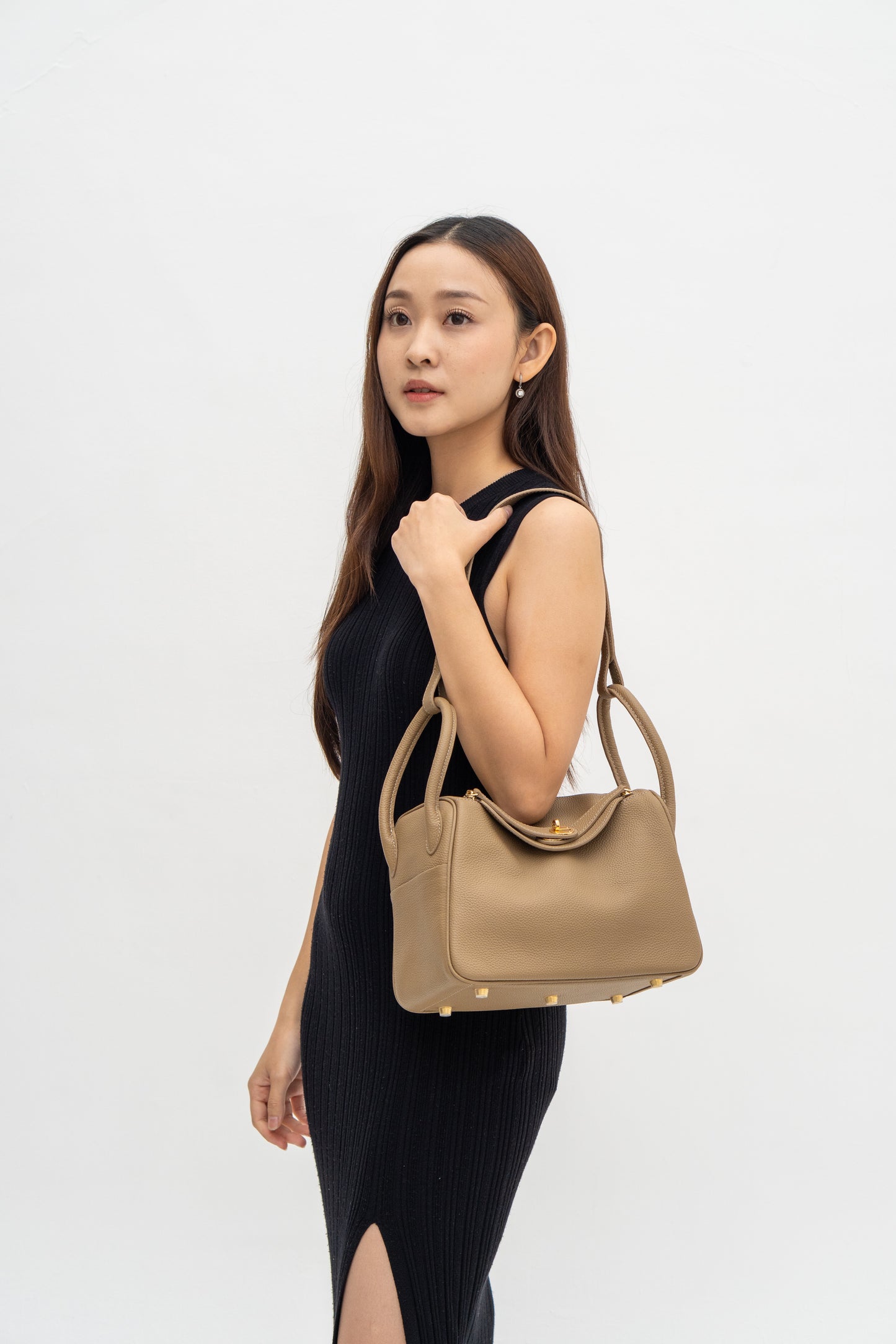 BINNY SAND 26